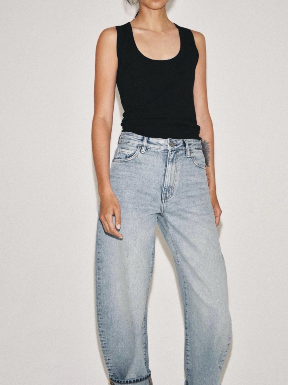 Zara The ZW Cuffed Light Blue Balloon JeansSize 6 - Picture 3 of 16